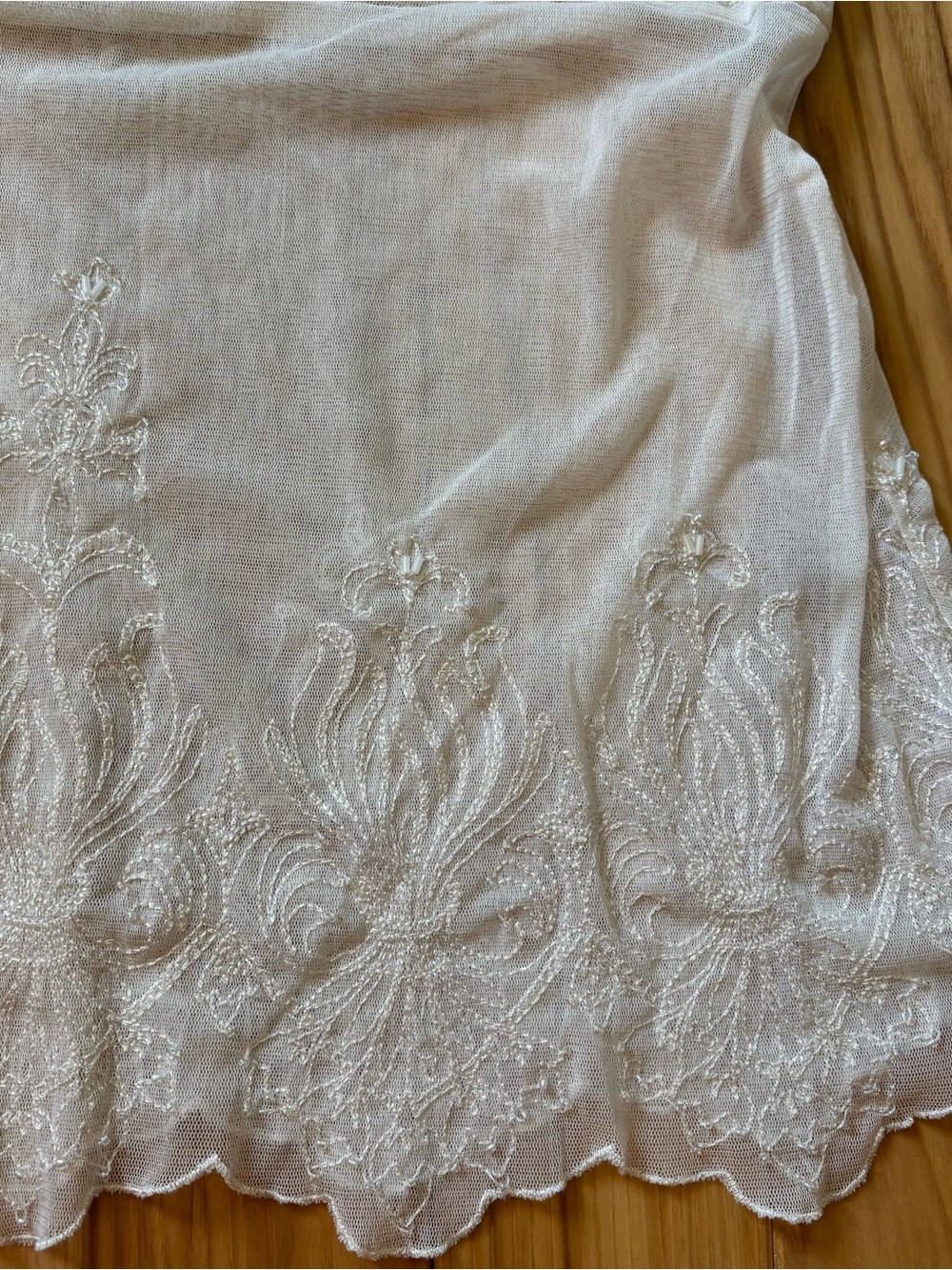 SOLD Vintage Y2K Pierri New York V Neck Mesh Embroidered Beaded Top - Picture 5 of 10